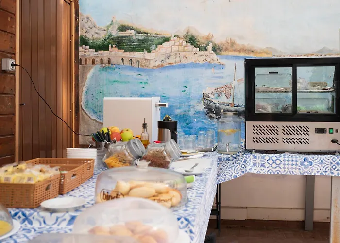 Hotel Antica Repubblica In Amalfi Center At 100Mt From The Sea